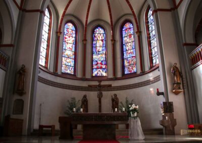 Altarraum St. Laurentiuskirche Waldstetten 0093