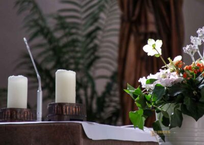 Altarraum St. Laurentiuskirche Waldstetten 0180