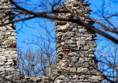 Die Ruine Lauterburg 30 Ruine Lauterburg 0342