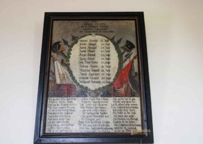 Auf und um Schloss Wachendorf in Starzach-Wachendorf 33 Familiengruft von Schloss Wachendorf 4300