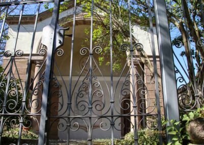 Familiengruft Freiherren v. Woellwarth Friedhof Essingen 2873