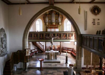 Innenansicht evang. Kirche Essingen 2626
