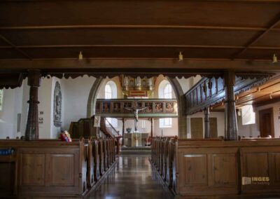 Innenansicht evang. Kirche Essingen 2699