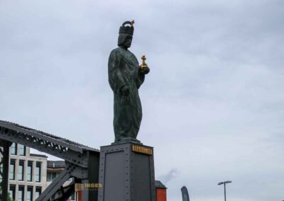 Kaiser Friedrich I. Barbarossa in Hamburg 8804