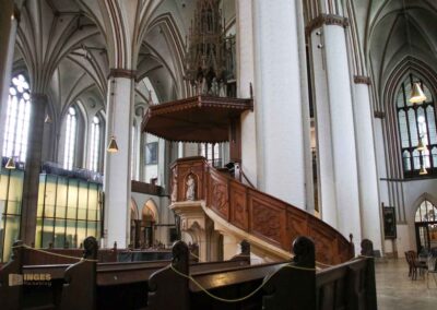 Kanzel in der St. Petri Kirche Hamburg 6775