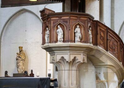 Kanzel in der St. Petri Kirche Hamburg 6815