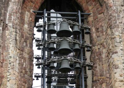 das Carillon im Turm von St. Nikolai in Hamburg 7729