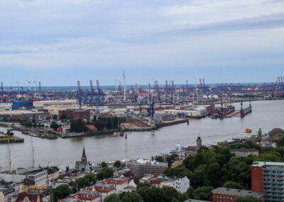 Blick vom Michel auf die Hafencity Hamburg 8632