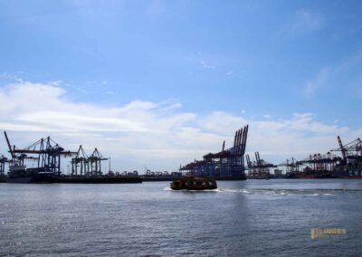 Containerterminal Burchardkai Hamburger Hafen 9424
