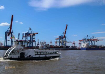 Containerterminal Burchardkai Hamburger Hafen 9714