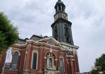 Der Michel in Hamburg 8744