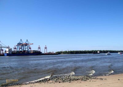 Elbstrand Neumühlen Hamburg 9573