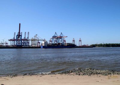 Elbstrand Neumühlen Hamburg 9575