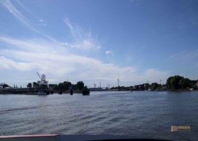 Fährfahrt nach Finkenwerder 9227