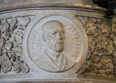 Das Hamburger Rathaus - innen 15 Säulenmedaillons Dielenhalle Hamburger Rathaus 6222