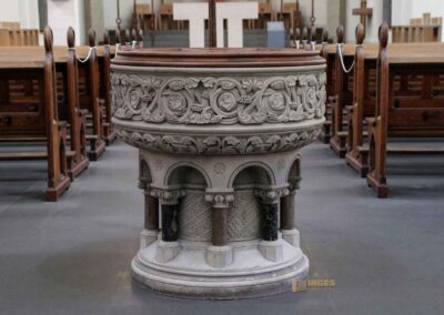 Taufbrunnen Mariendom Hamburg 0113