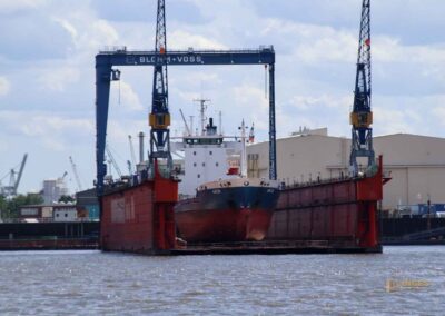 Werft Blohm und Voss Hamburger Hafen 9779