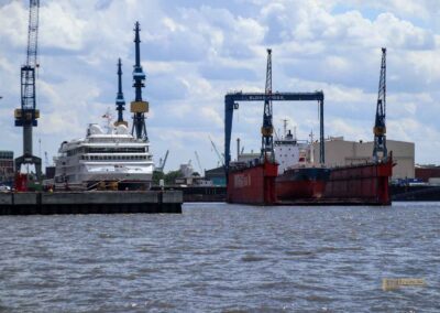 Werft Blohm und Voss Hamburger Hafen 9781