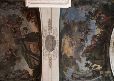 Im Konzert in der Clementinum-Kathedrale St. Clemens 28 deckenfresken kathedrale st.clemens prag altstadt 0357