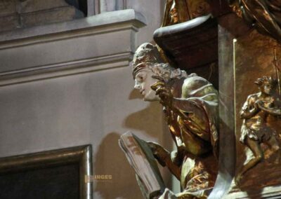 Im Konzert in der Clementinum-Kathedrale St. Clemens 44 kanzel in der st.clemens kathedrale Prag 0419