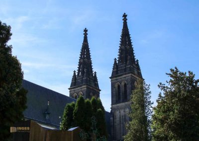 Basilika St. Peter und Pauf auf dem Vysehrad in Prag 7362