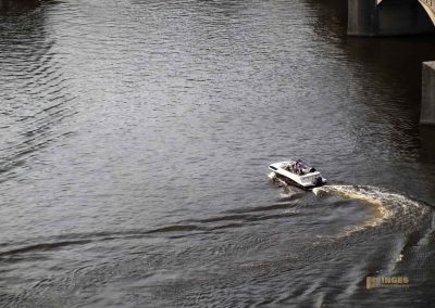 blick vom tanzenden haus in prag auf die moldau 4614