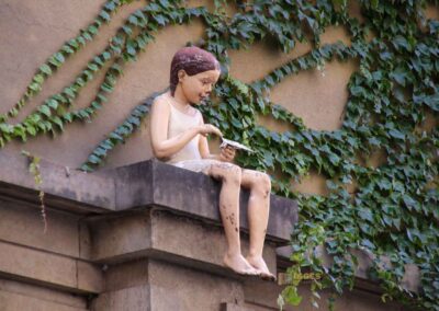 Das Clementinum (Klementinum) in der Altstadt von Prag 2 mädchen mit papierschwalbe im clementinum prag 6863