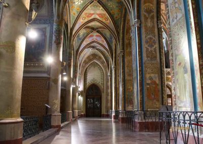 seitenkapellen basilika st. peter und paul prag vysehrad 7607