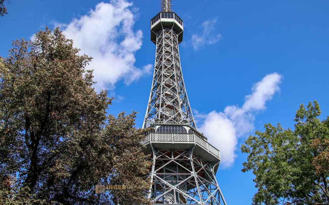 Prag-Aussichtsturm-Berg-Petrin