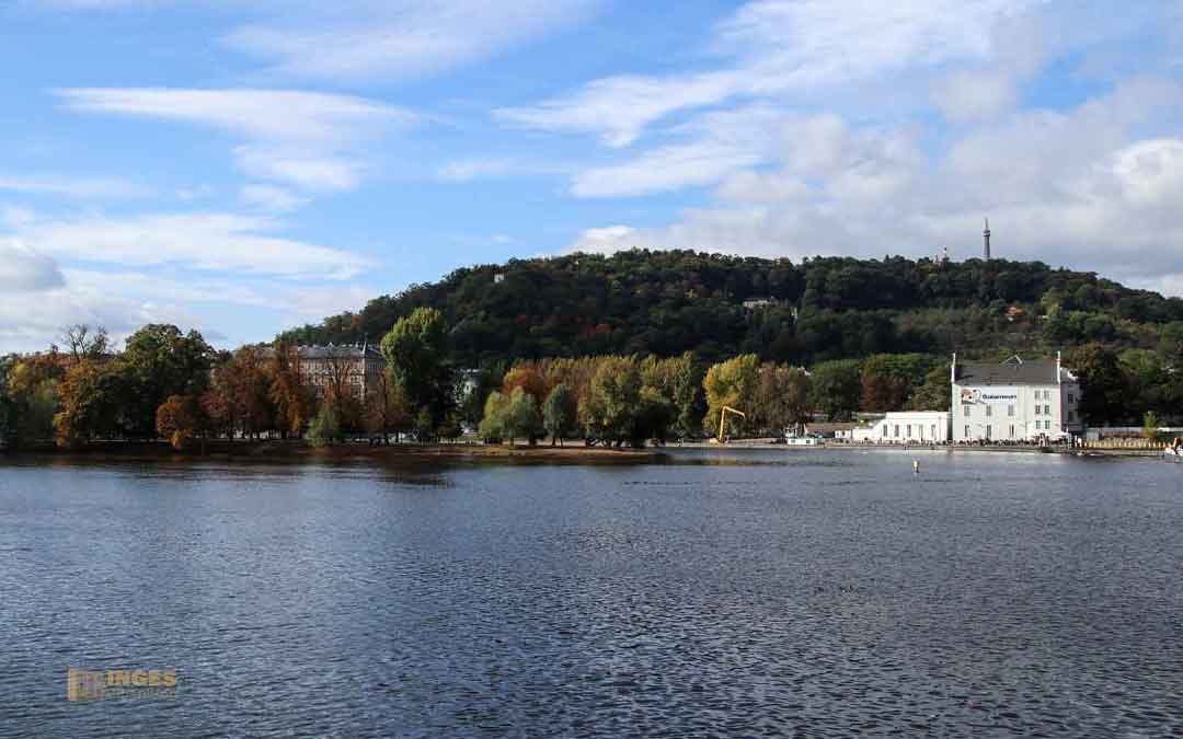Prag-Berg-Petrin Prag-Berg-Petrin