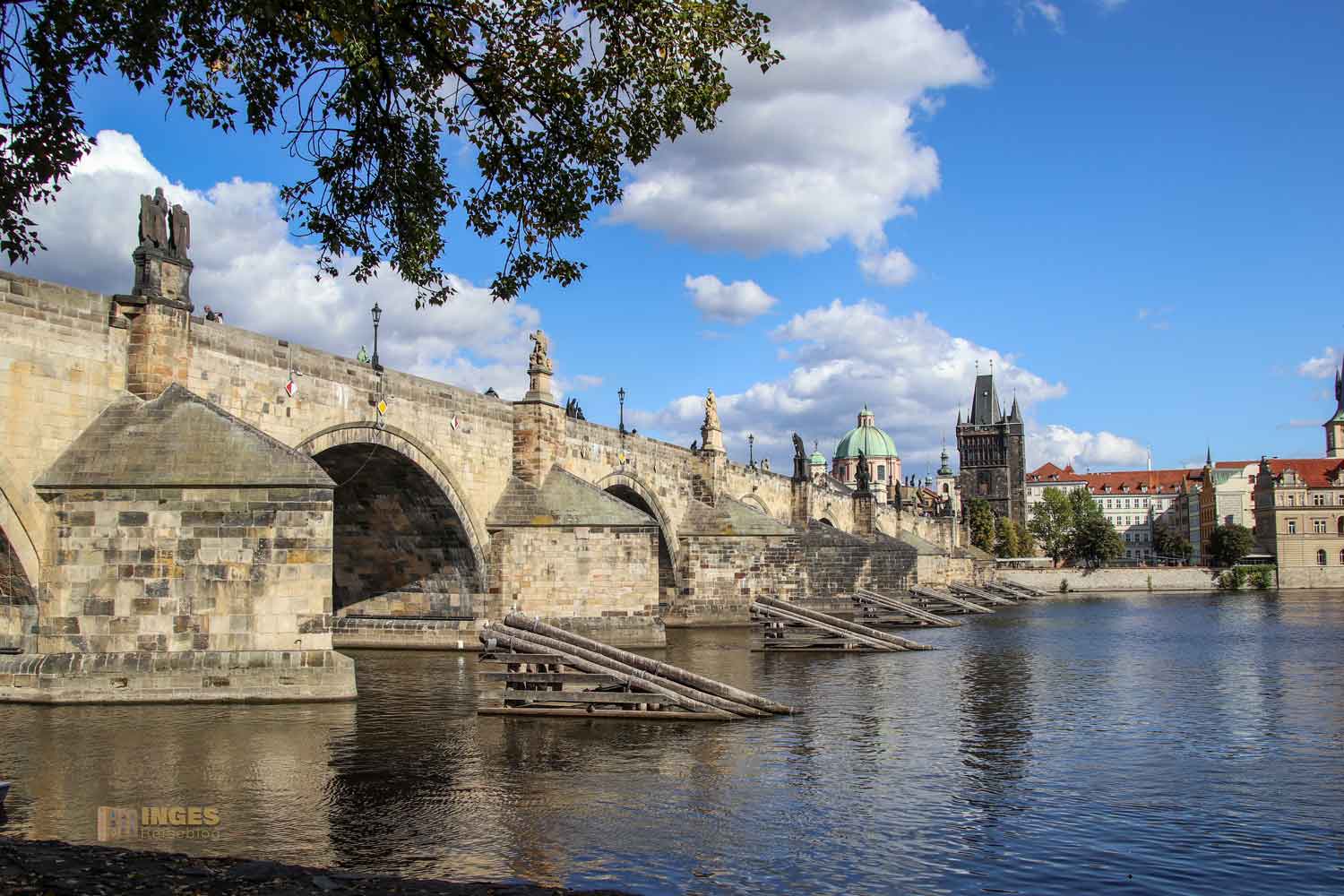 an der karlsbruecke in prag 6649 an der karlsbruecke in prag 6649