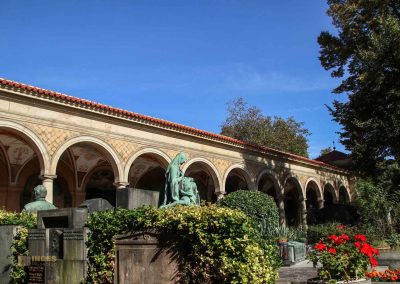 In den Kasematten auf dem Vyšehrad in Prag 5 arkaden vysehrader friedhof prag 7257