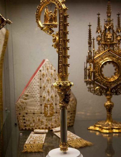 schatzkammer basilika st.peter und paul prag vysehrad 0232