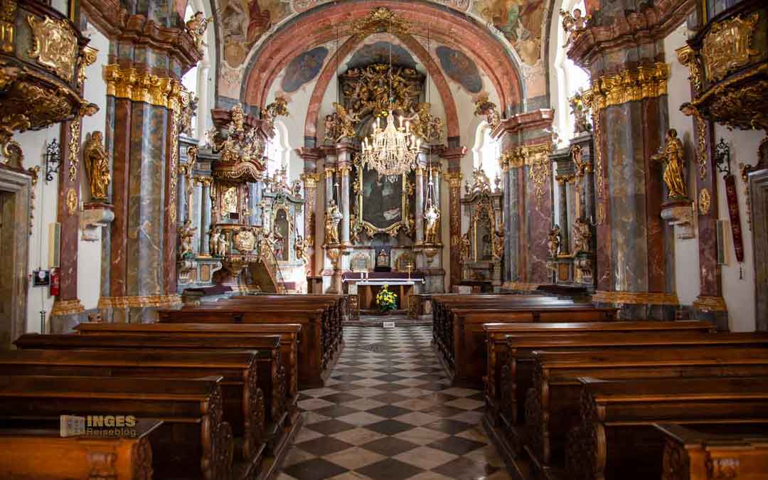 Prag-Prager-Loreto-Christi-Geburt-Kirche