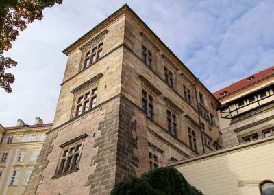 Die Prager Burg (Pražský hrad) 56 alter koenigspalast und boehmische kanzlei prager burg 2172