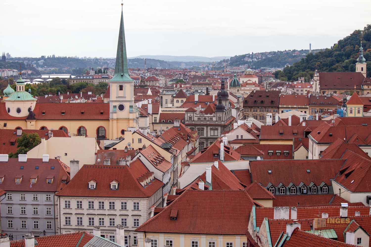 blick vom fuerstenberg garten zur prager kleinseite 0188 blick vom fuerstenberg garten zur prager kleinseite 0188