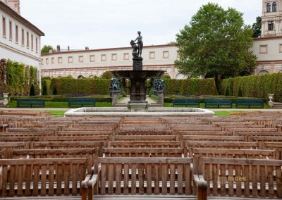 brunnen venus mit amor im waldstein-garten in prag 0096
