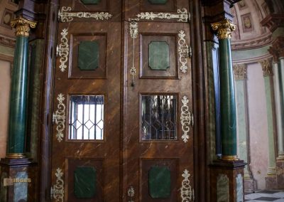 eingang basilika mariae himmelfahrt kloster strahov prag 0022