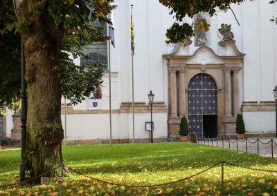 eingang basilika mariae himmelfahrt kloster strahov prag 0185