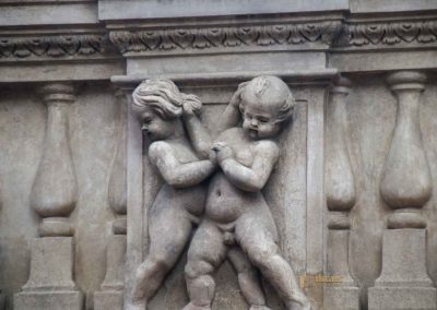 Das Heilige Haus (Santa Casa) im Prager Loreto (Pražská Loreta) 19 engel am hl. haus im prager loreto 1068