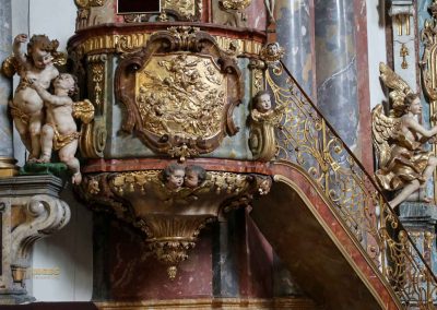In der Christ-Geburt-Kirche im Prager Loreto (Pražská Loreta) 10 kanzel christi-geburt-kirche prager loreto 0849