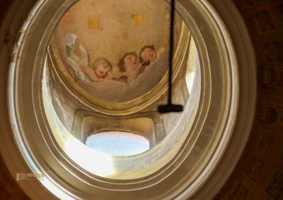 Die Kreuzgang-Kapellen im Prager Loreto (Pražská Loreta) 27 kapelle der hl. familie deckenfresko prager loreto 0699