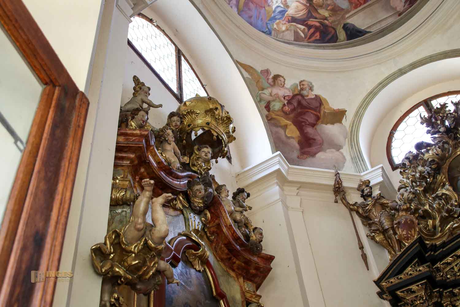 kapelle der hl. familie seitenaltar prager loreto 0707 kapelle der hl. familie seitenaltar prager loreto 0707