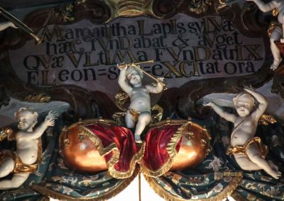 In der Christ-Geburt-Kirche im Prager Loreto (Pražská Loreta) 25 orgel christ-geburt-kirche prager loreto _0895