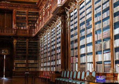 Die Bibliothek im Kloster Strahov (Strahovská knihovna) in Prag 9 philosophischer saal bibliothek kloster strahov prag 0237