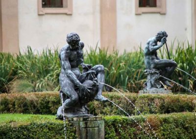 wallensteingarten prag brunnen herkules mit lindwurm 1269