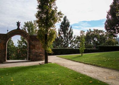 Die Prager Burg (Pražský hrad) 95 wallgarten prager burg 2152