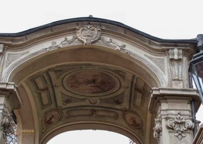 Im großen Fürstenberg-Garten (Velká Fürstenberská zahrada) in Prag 19 zugang zur gloriette im grossen fuerstenberg garten in prag 1991