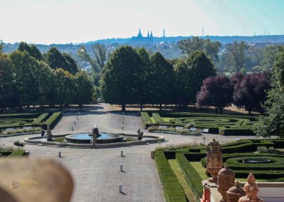 blick von schloss troja auf die prager burg und den veitsdom 5646