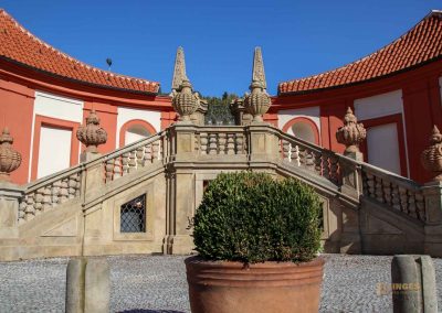 freitreppe nordseite schloss troja prag 5297